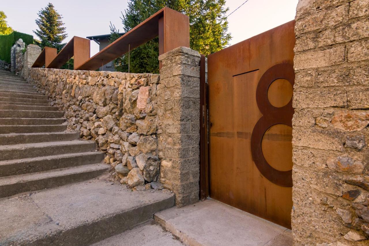 Villa Fantastica Casa De Diseno En Alp Esterno foto