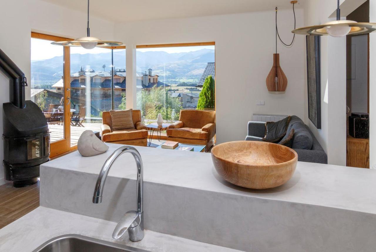 Villa Fantastica Casa De Diseno En Alp Esterno foto